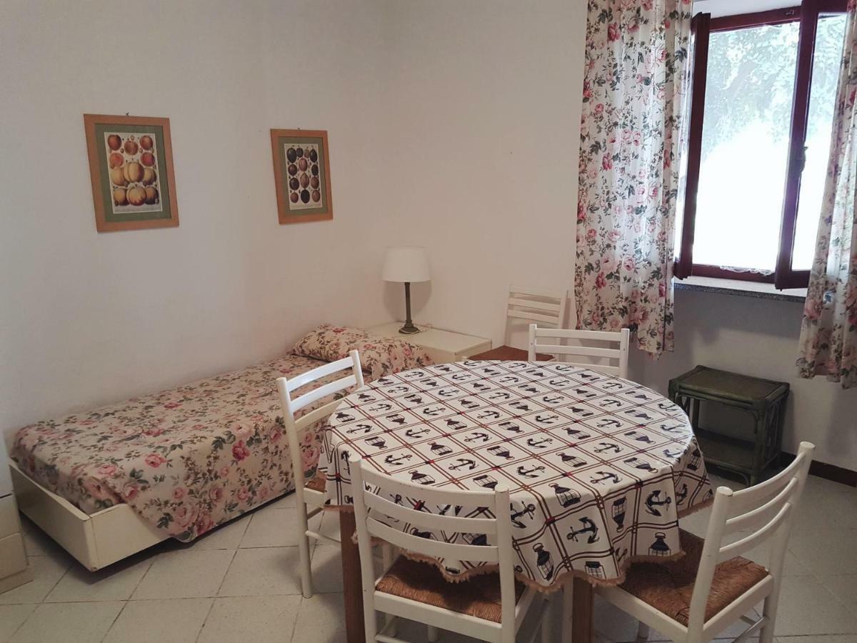 Casa Anna - Capo Perla Apartments Каполивери Екстериор снимка